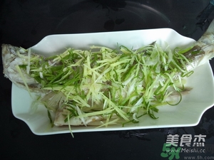 鱸魚蒸多長(zhǎng)時(shí)間？鱸魚怎么蒸？