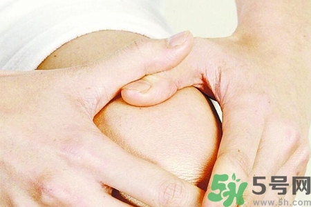 膝蓋腫痛怎么回事？膝蓋腫痛怎么辦？