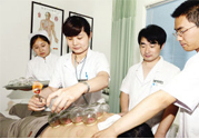 老人能在家拔火罐嗎？老年人拔火罐需要注意什么？