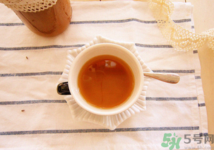 秋梨膏小孩能不能喝？秋梨膏寶寶能吃嗎？