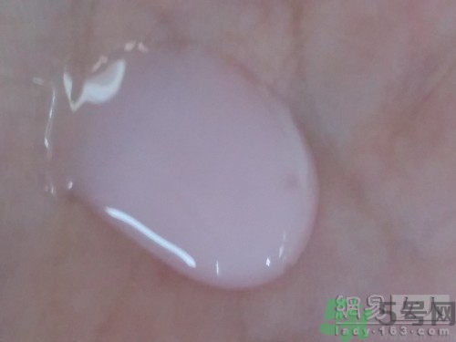 淳萃水舞櫻花洗發(fā)水好用嗎？淳萃水舞櫻花洗發(fā)水多少錢？