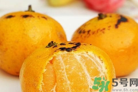 橘子可以烤著吃嗎？橘子烤著吃有什么好處？