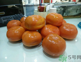硬柿子和軟柿子的區(qū)別？硬柿子怎么變軟？