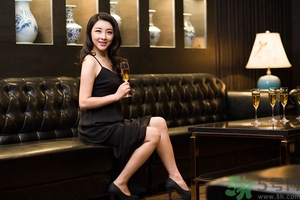 葡萄酒每天喝多少最合適？葡萄酒一天喝多少最好？