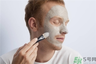 皮膚差的男生怎么洗臉？皮膚差的男生晨起不能用清水洗臉