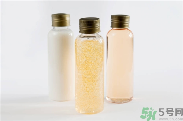 甘油直接擦臉好嗎？甘油可以直接涂臉上嗎？