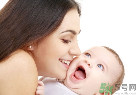 產(chǎn)后如何催乳？產(chǎn)后催乳吃什么？