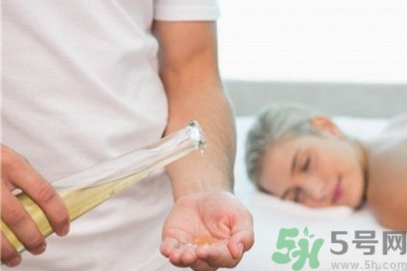 甘油會堵塞毛孔嗎？甘油堵塞毛孔怎么辦？