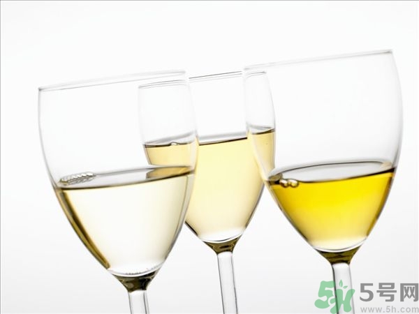 葡萄酒不能和什么一起吃？葡萄酒和什么食物相克？