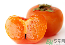 新鮮柿子皮可以吃嗎？吃了柿子皮怎么辦？