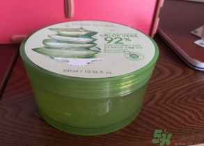 思親膚和自然樂(lè)園哪個(gè)好？skin food和自然樂(lè)園哪個(gè)好用？