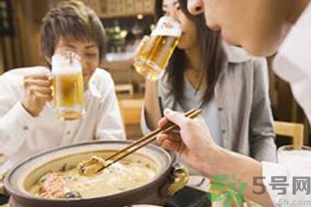 吃火鍋喝啤酒會(huì)胖嗎？吃火鍋喝啤酒胖了怎么辦？