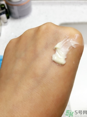 思親膚和自然樂(lè)園哪個(gè)好？skin food和自然樂(lè)園哪個(gè)好用？