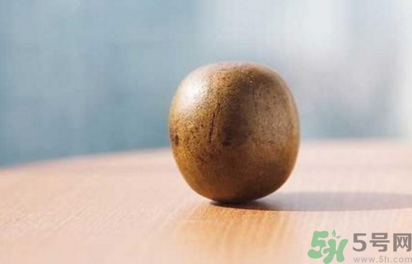 羅漢果泡水要去殼嗎？羅漢果泡水泡多久？