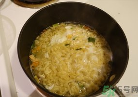 辛拉面是哪個國家的？辛拉面怎么煮好吃？