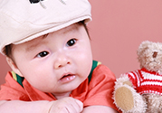 寶寶睡覺翻來覆去是怎么回事？寶寶睡覺喜歡亂動(dòng)怎么辦？
