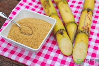 吃甘蔗有什么好處？吃甘蔗的好處與壞處