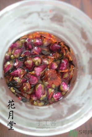 胭脂怎么用？胭脂的功效作用