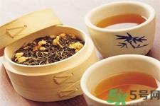 茶垢對身體有害嗎？茶垢到底是養(yǎng)生還是危害健康？