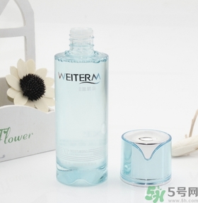 柔膚水是爽膚水嗎？柔膚水和爽膚水的區(qū)別