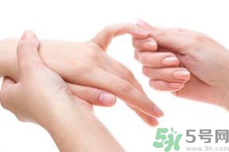 擦護(hù)手霜能預(yù)防凍瘡嗎？手長凍瘡擦什么護(hù)手霜比較好？