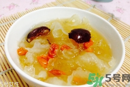 冬天喝什么湯？冬天喝什么湯能暖身體？