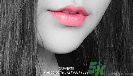mac魅可人魚姬口紅多少錢？mac人魚姬口紅試色