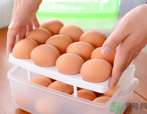 雞蛋可以放冰箱嗎？雞蛋放冰箱能保存多久？