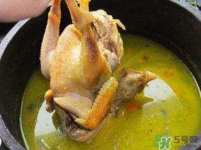 老母雞怎么燉最有營(yíng)養(yǎng)？?老母雞怎么燉爛的快？