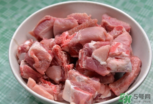 煮排骨放什么容易爛？排骨怎么燉容易爛？