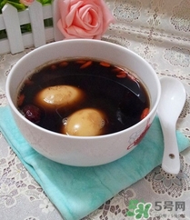 紅糖雞蛋產(chǎn)婦能吃嗎？產(chǎn)婦吃紅糖雞蛋有什么好處？