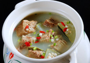 排骨可以和什么一起燉湯？排骨和什么一起燉好吃？