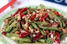 干煸豆角怎么做好吃？干煸豆角的做法