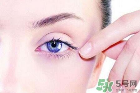 眼睛哭腫了怎么辦？眼睛哭腫了如何快速消腫？