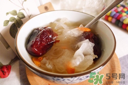 小孩能吃銀耳紅棗湯嗎？寶寶可以喝銀耳紅棗湯嗎？