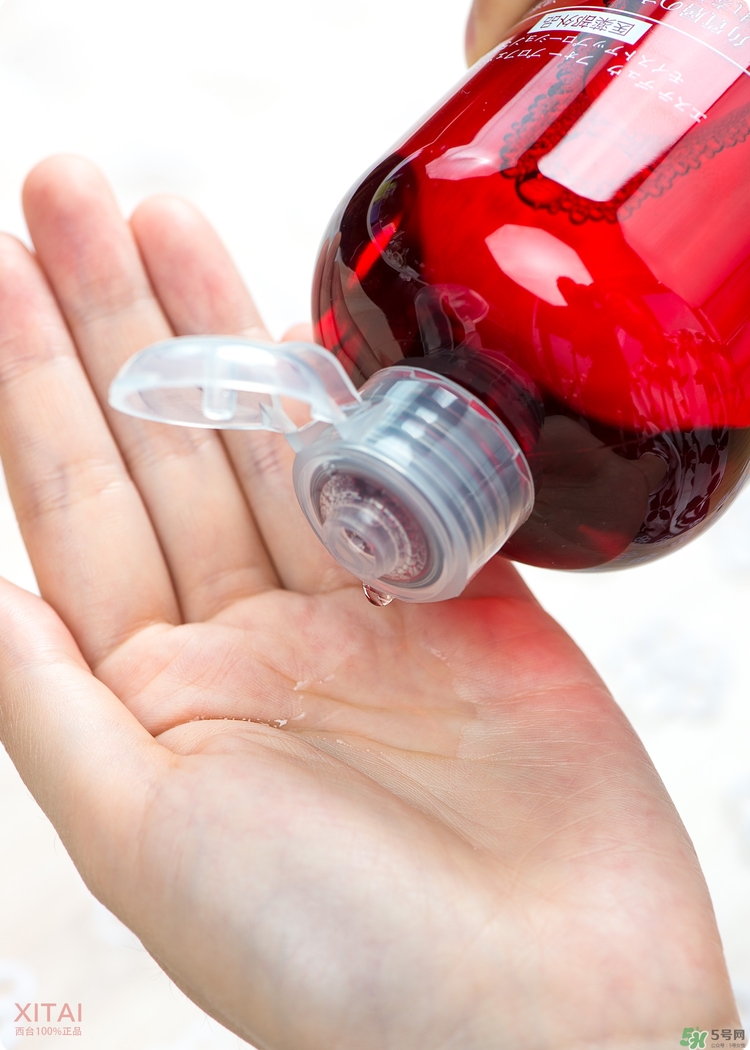 伊詩(shī)露櫻桃爽膚水怎么樣？esthe dew櫻桃水好用嗎？