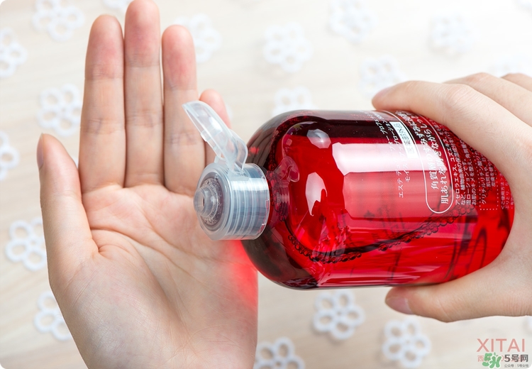 伊詩(shī)露櫻桃爽膚水怎么樣？esthe dew櫻桃水好用嗎？