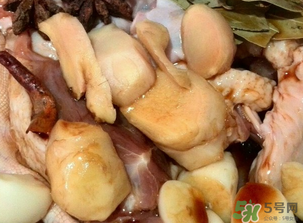 鴨肉可以和土豆一起煮嗎？鴨肉和土豆能一起吃嗎？