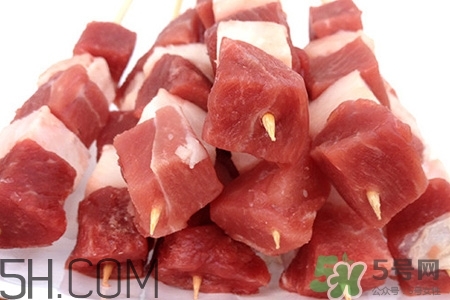 吃完羊肉能吃柿子嗎？羊肉和柿子能一起吃嗎？