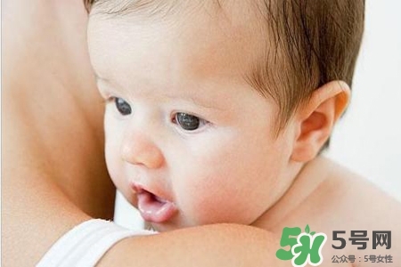 父母個子不高孩子能長高嗎？父母都矮孩子一定矮嗎？