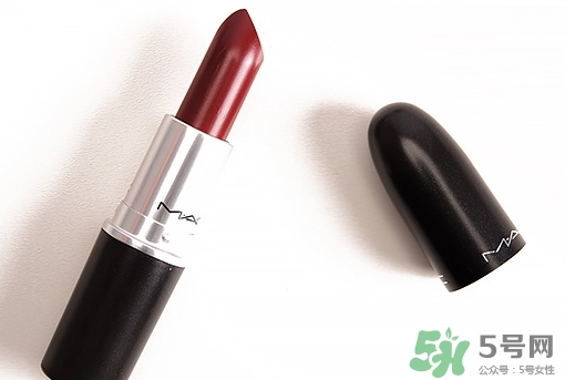 復古紅口紅適合什么人？復古紅適合什么膚色？