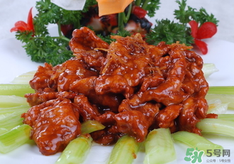 吃完牛肉可以喝牛奶嗎？牛肉和牛奶可以一起吃嗎？