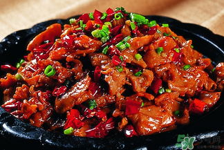 吃完牛肉可以吃榴蓮嗎？牛肉和榴蓮能一起吃嗎？