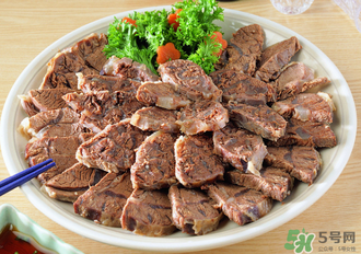 熟牛肉放冰箱里能保鮮多久？熟牛肉冷凍可以放多久？