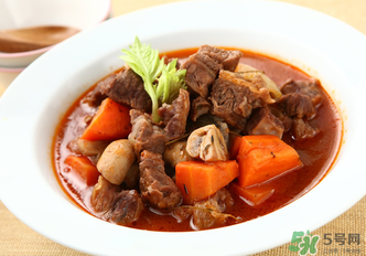 煮牛肉放什么調(diào)料？煮牛肉的正確方法