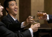 喝白酒能喝出白血病嗎？白血病人能喝酒嗎？