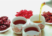 女人血?dú)獠蛔阍趺凑{(diào)理？氣血不足最有效的三個(gè)妙招