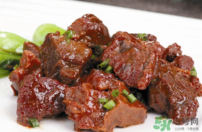 野豬肉好吃嗎？野豬肉比家豬肉吃香嗎？