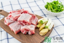 生肉可以用淘米水洗嗎？生肉用淘米水洗干凈嗎？