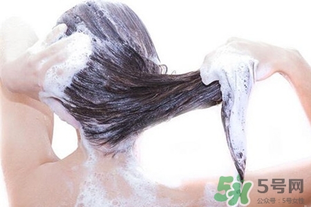 冬天適合用什么洗發(fā)水？冬天用什么洗發(fā)水好？